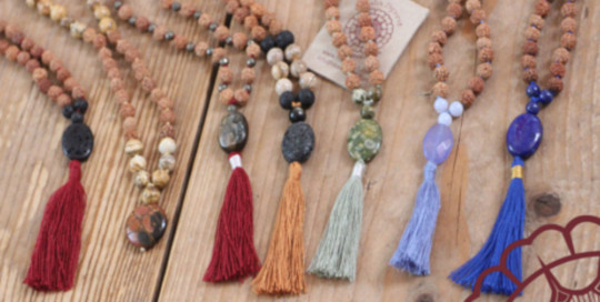 Mala sieraden in magazines -Mala Spirit