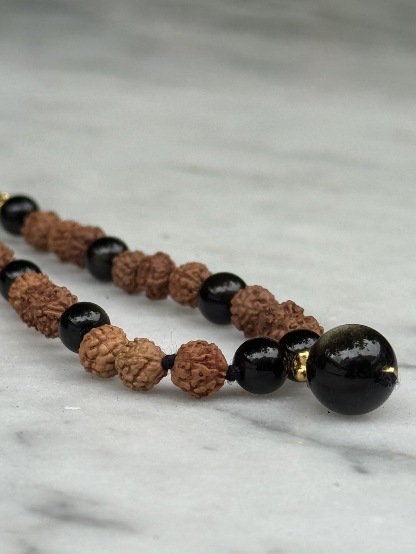 Obsidiaan en rookkwarts mala 4 Obsidiaan en Rookkwarts mała ketting