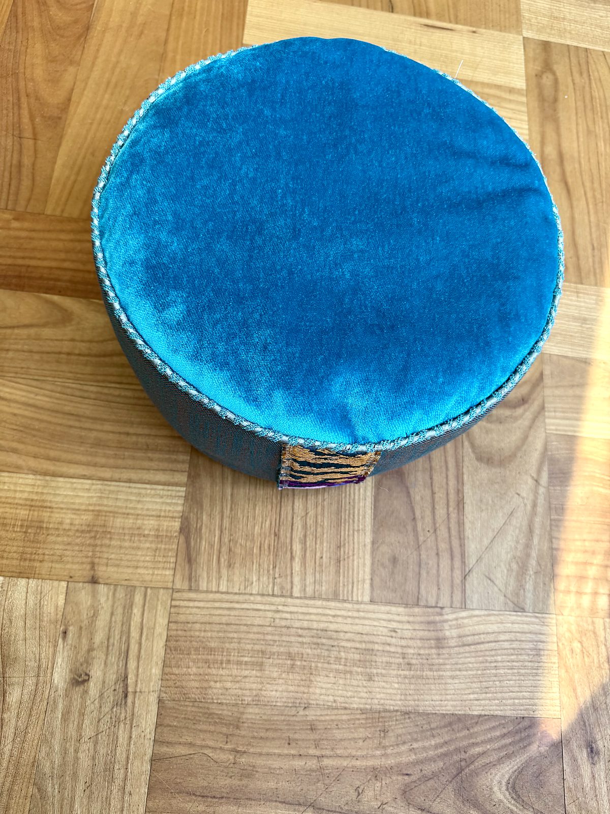 Meditatiekussen uniek design en navulbaar TQ 3 meditatiekussen turquoise 2
